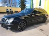 Mercedes-Benz  E 500  5,5 Avantgarde LPG-GAS-top Zusta-Tüv neu - Mercedes-Benz E 500 aus 2006