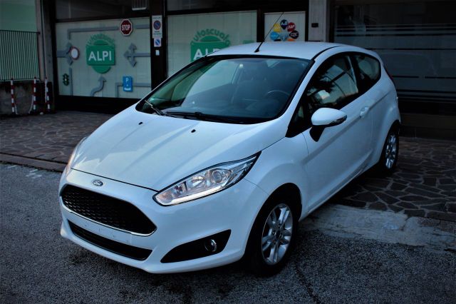 Ford Fiesta 1.5 TDCi 75CV 3 porte Titanium neopa