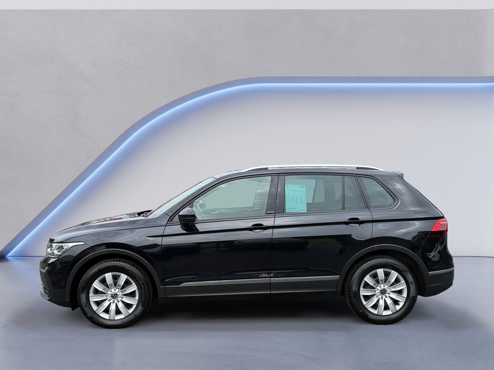Volkswagen Tiguan Active 2.0TDI RFK*SHZ imagem 2