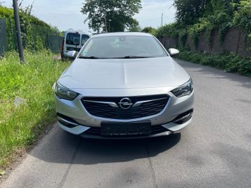 Opel Insignia - 8