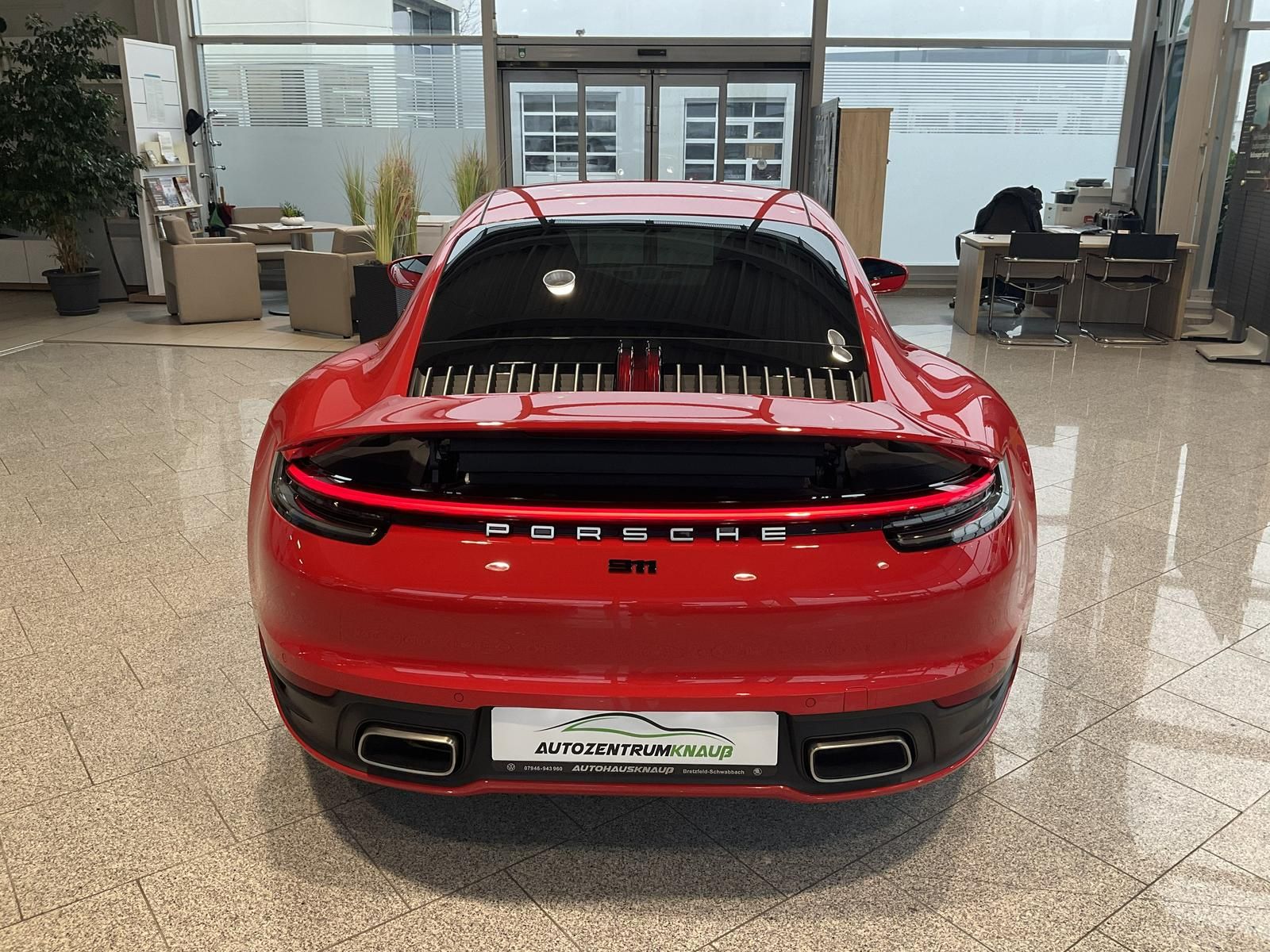Porsche 911 Carrera 4 Allrad Navi Rückfahrkamera Leder foto 6