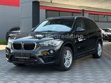BMW X1 xDrive20i Sport Line Automatik*Leder*Navi*PDC - BMW X1: Geländewagen
