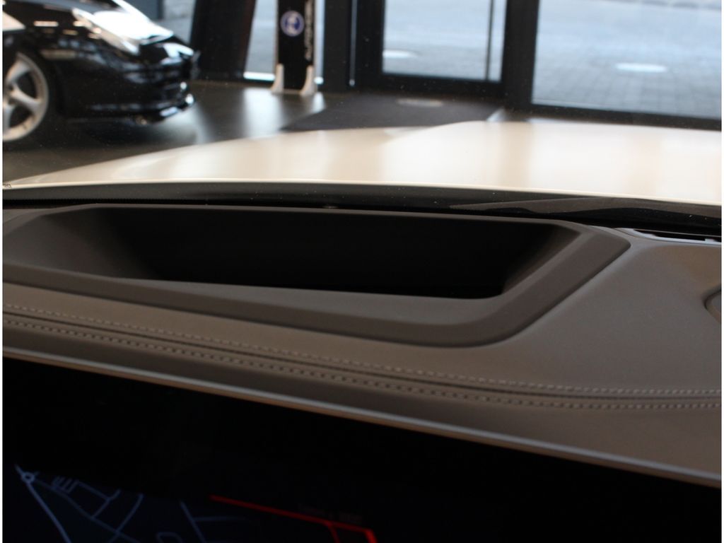 Fahrzeugabbildung BMW M4 Competition xDrive NP:128kEUR*Frozen White