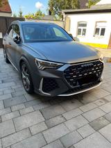 Audi RSQ3 2.5 TFSI S tronic quattro -Akrapovic - graue Audi RSQ3