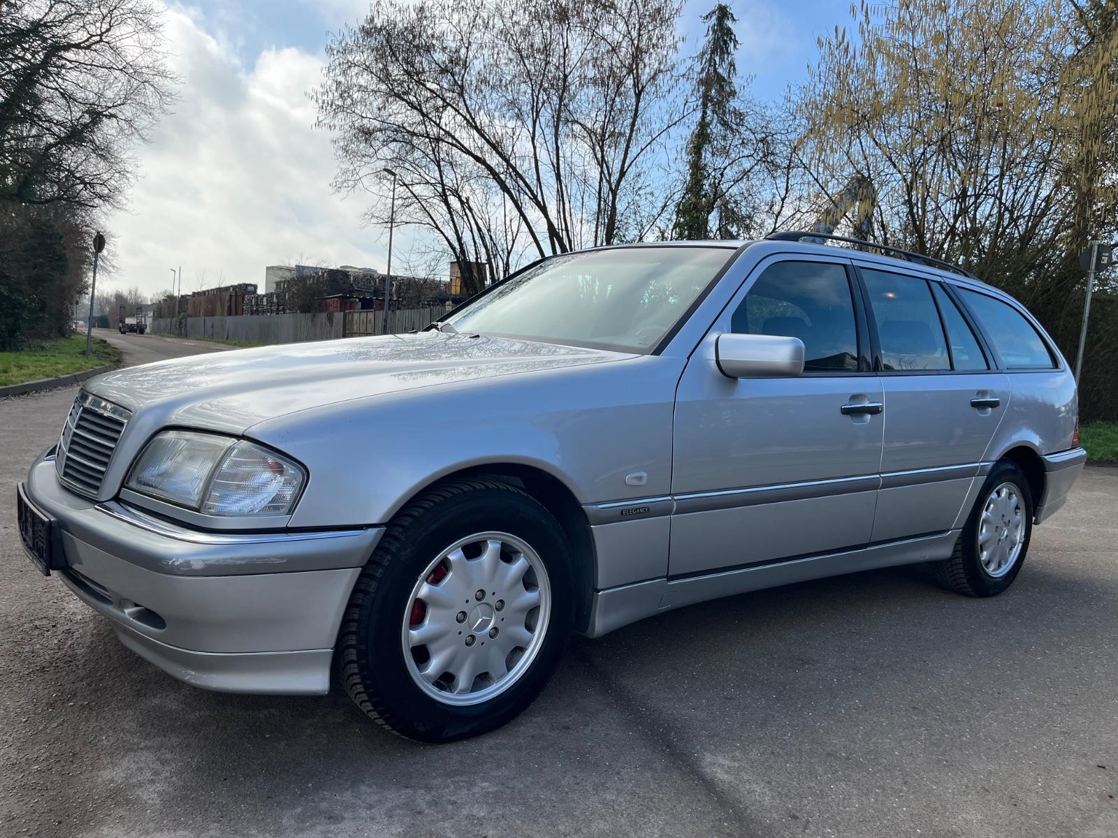 Mercedes-Benz C 180 T ELEGANCE