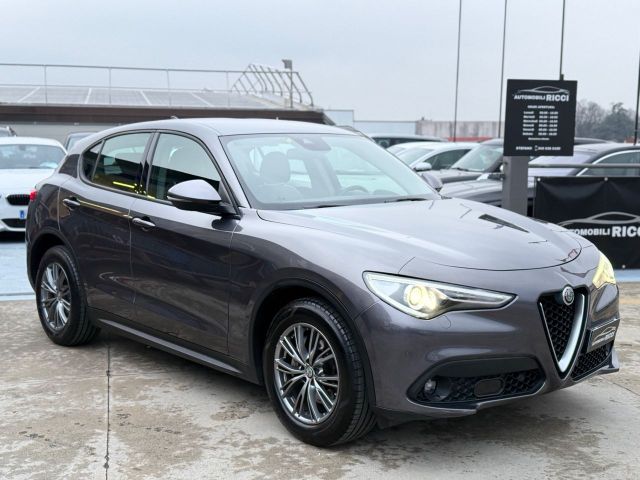 Alfa Romeo Stelvio 2.2 Turbodiesel 180 CV AT8 RW