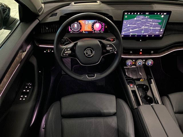 Superb IV Combi L&K 2.0 TDI DSG NAVI+LEDER