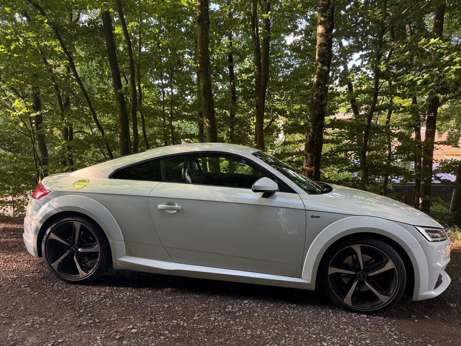 Audi TT Coupe 2.0 TFSI S tronic -