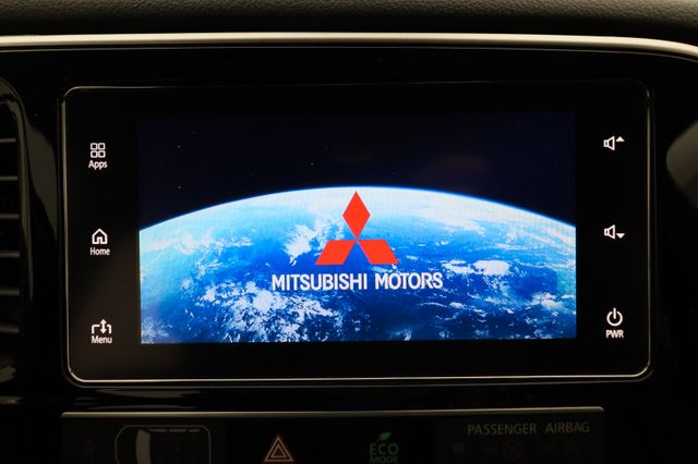 Fahrzeugabbildung Mitsubishi Outlander PHEV 2.4 Intro Edition 4WD