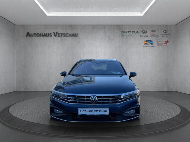 Passat Variant 1.5 TSI DSG R-Line Sportpaket LED
