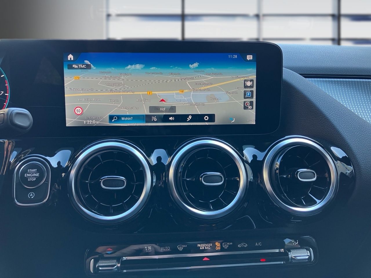 Fahrzeugabbildung Mercedes-Benz GLA 200 Progressive AHK+LED+Kamera+Aug.Rea+Carpl