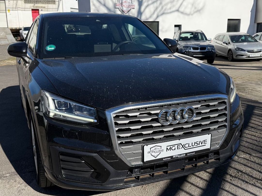 Fahrzeugabbildung Audi Q2 35 TFSI sport S-Line Sportpaket Plus