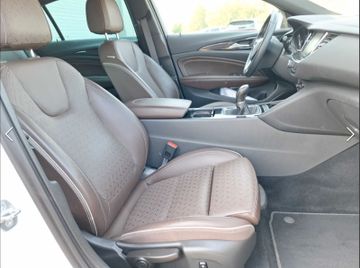 Opel Insignia - 8