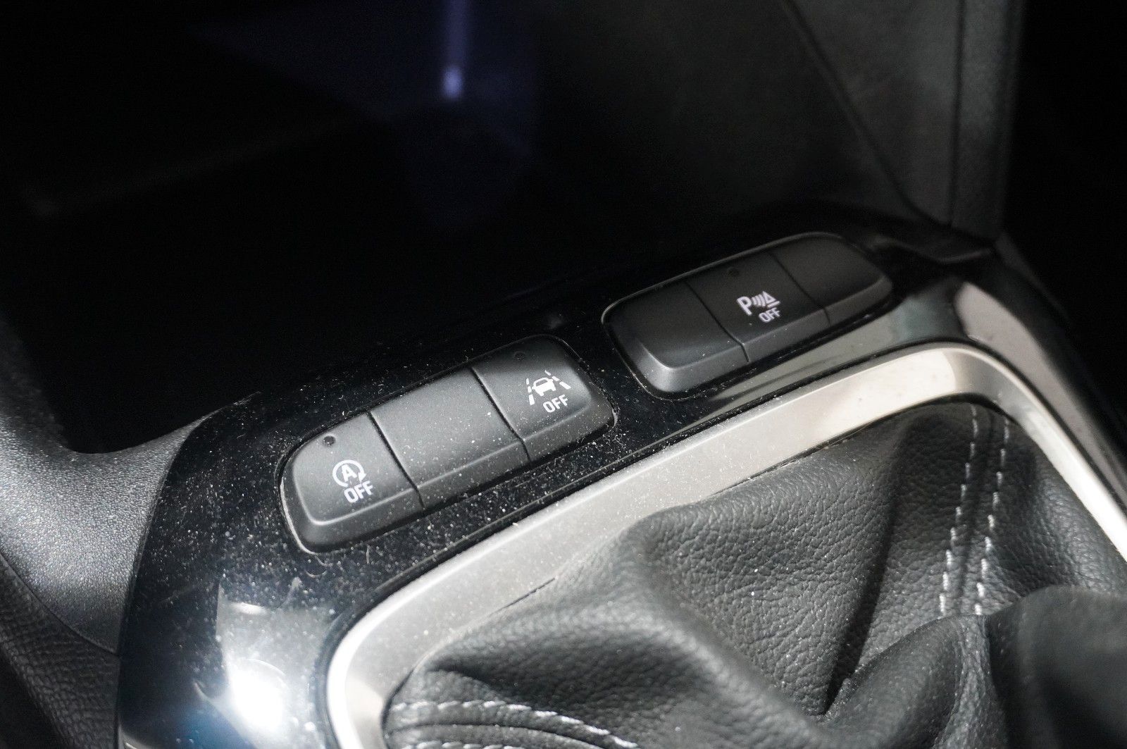 Fahrzeugabbildung Opel Corsa F 1.2 EDITION KLIMA/PDC/USB/TEMP./BT