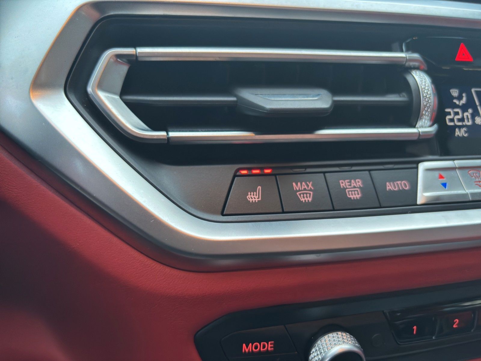 Fahrzeugabbildung BMW M3 Comp. Gelbe M-DRL/Carbon/M-Drivers/Individual