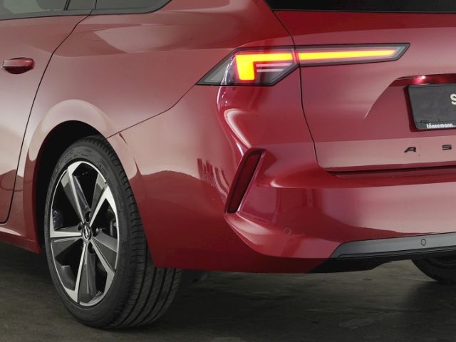 Astra L ST GS HYBRID eDCT+LED+NAVI+360 GRAD KAME