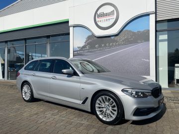 Fahrzeugabbildung BMW 520 d Touring Sport Line Aut. AHK ACC HUD uvm.