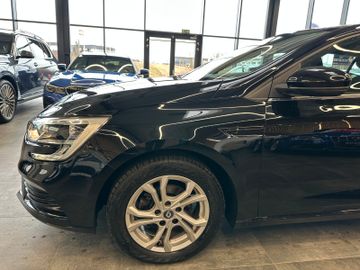 Renault Megane IV Grandtour Play *Navi*AHK*Sitzheiz.*