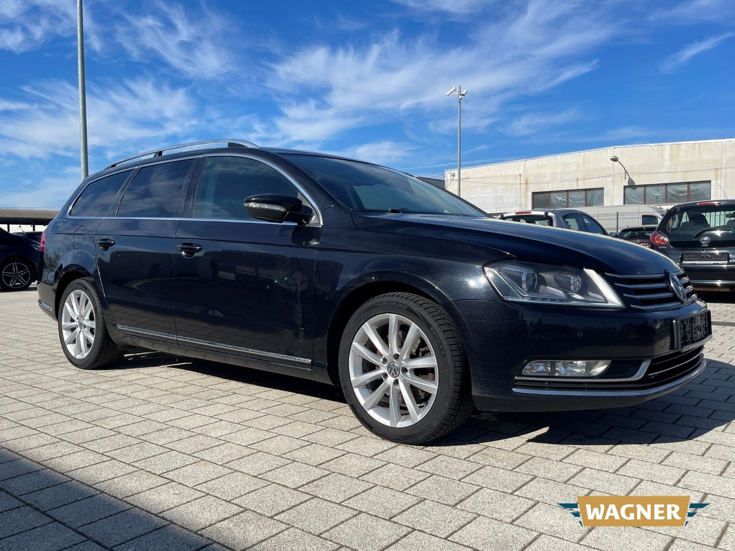Fahrzeugabbildung Volkswagen Passat Variant Highline BlueMotion