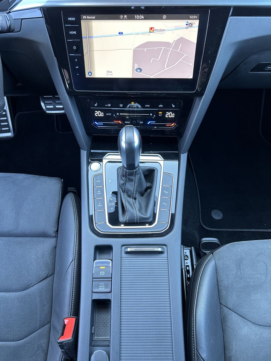 Fahrzeugabbildung Volkswagen Arteon SB 1.4 eHybrid R-Line NAV+LED+KAMERA+18ZO