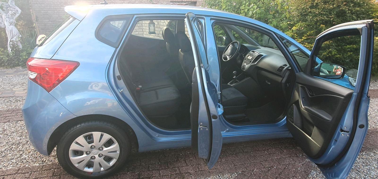 Hyundai ix20 2011 — photo 7