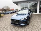 Ford Focus Turnier ST-Line X AHK KAMERA DAB LED SHZ - mit Benzin-Antrieb: Bordcomputer, Kombi, mit Klimaanlage