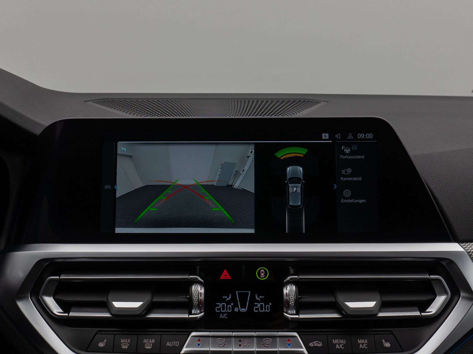 Fahrzeugabbildung BMW 330e M Sport Kamera Laser HUD HiFi AHK Stop&Go