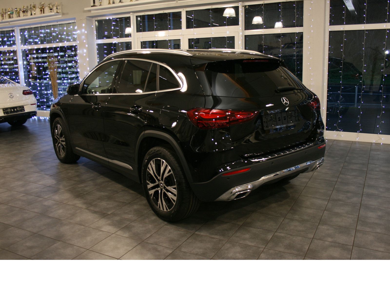 Fahrzeugabbildung Mercedes-Benz GLA 200 d 4M Progr.Advanced*360 Kamera*Distronic