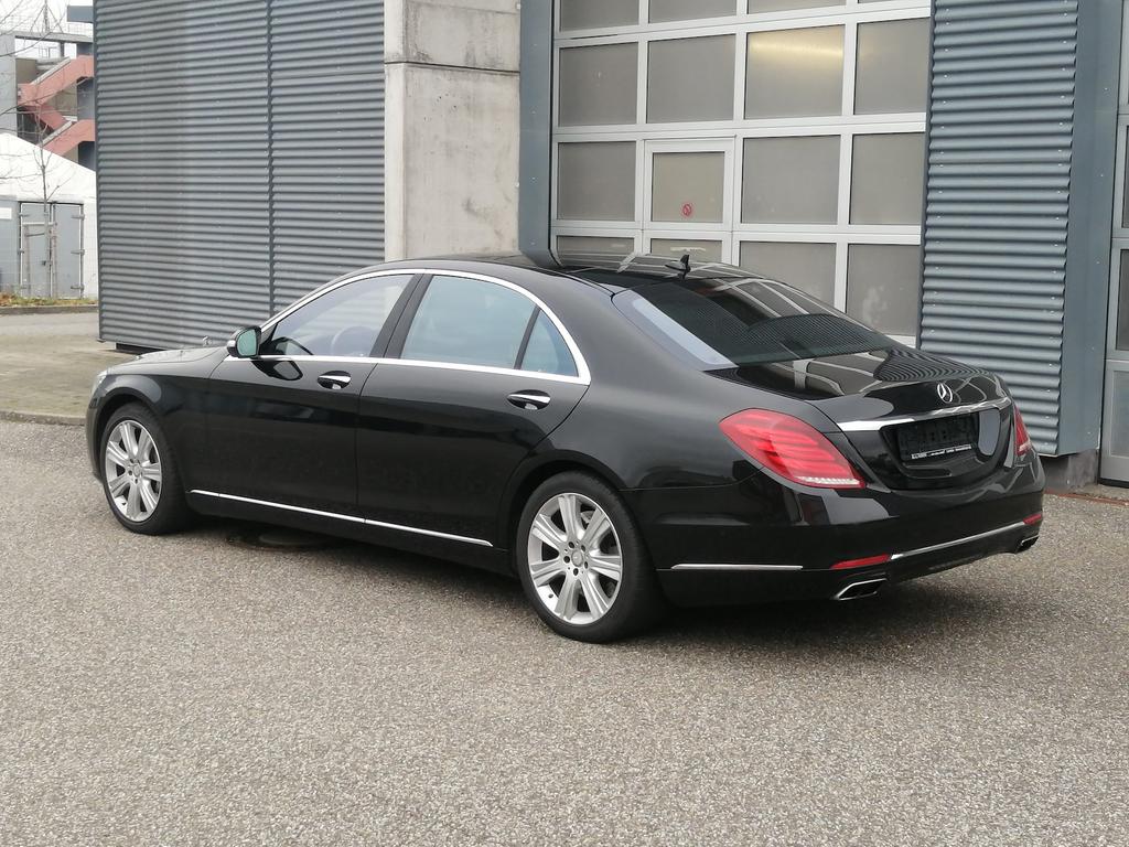Mercedes-Benz S 600
