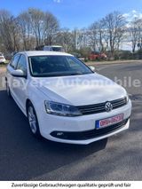 Volkswagen VW Jetta VI Comfortline BMT | Service & TÜV - Volkswagen Jetta: Comfortline