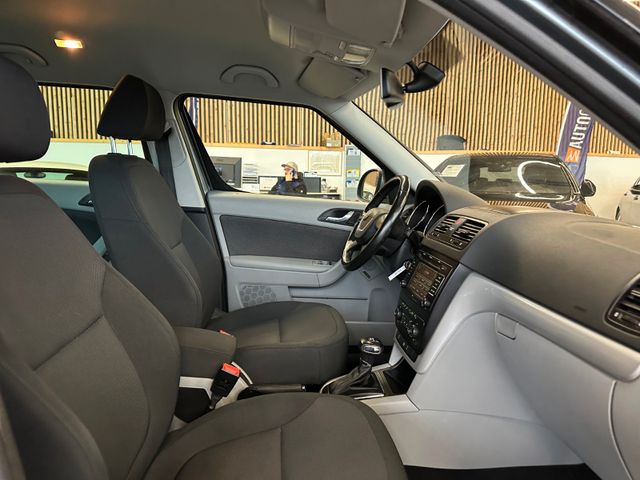 Skoda Yeti Ambition Plus Edition 4x4*2.Hand*AHK*Klima*