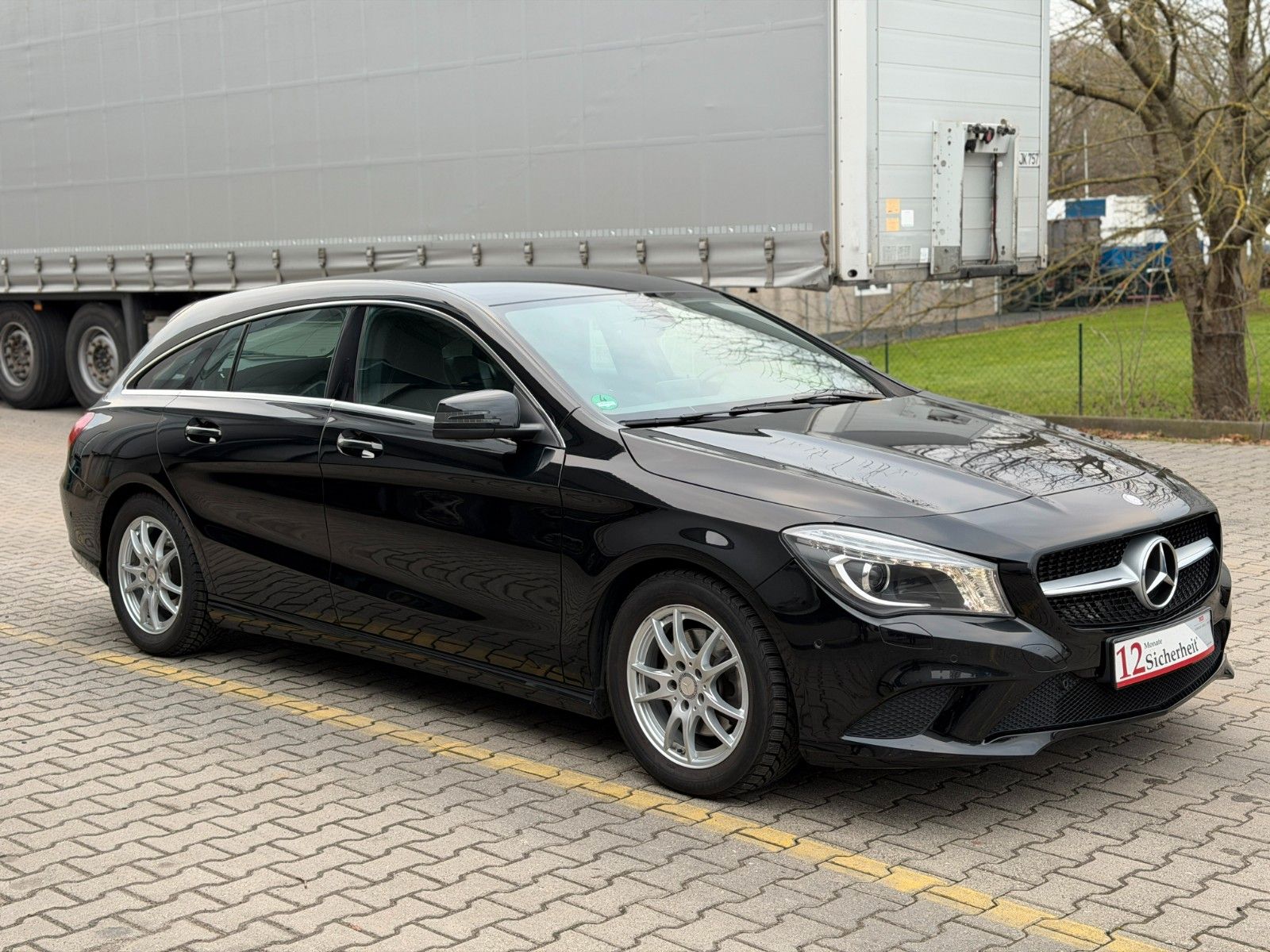 MERCEDES-BENZ CLA 200 Shooting Brake Urban Garantie* Xenon*