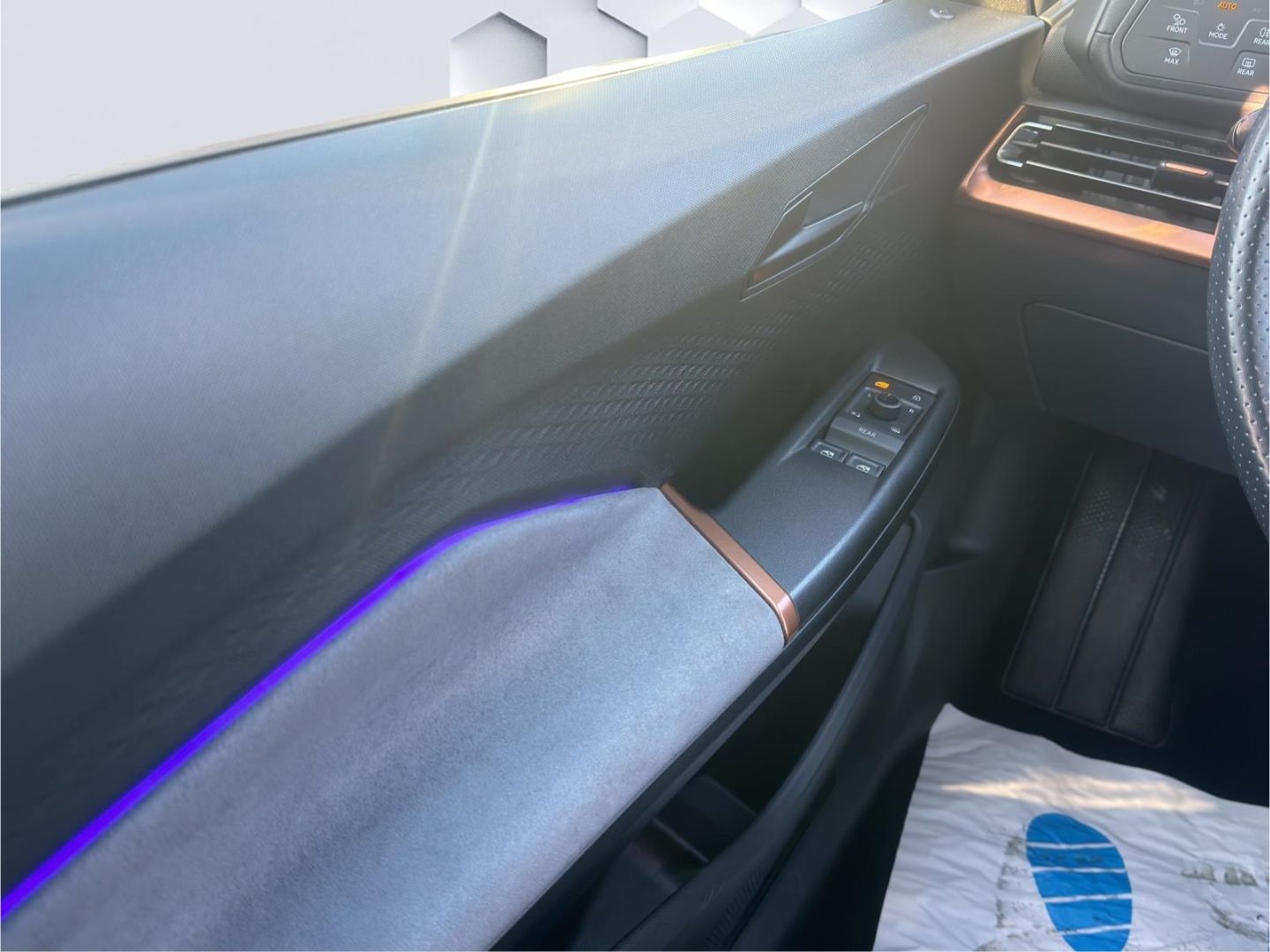 Born 150 kW 150kW LED HuD GJR ACC ParkLenkAssist