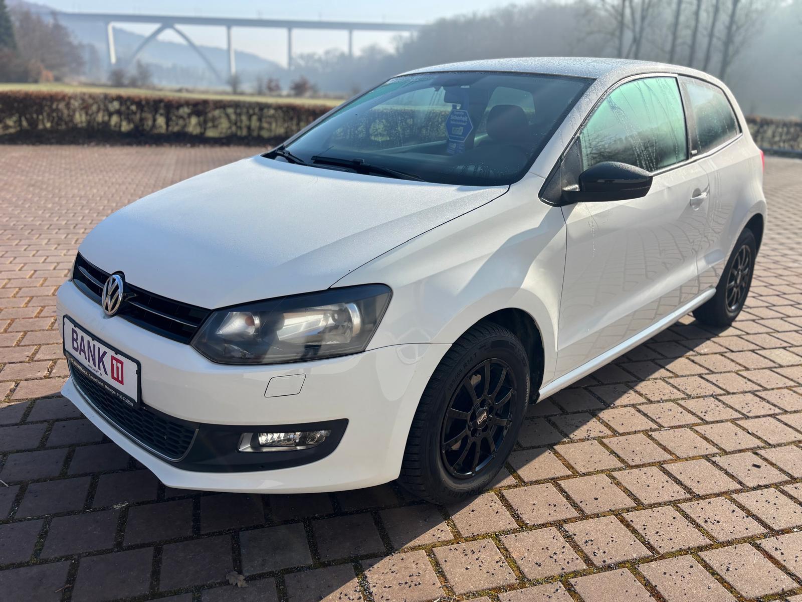 Volkswagen Polo 1.4FSI V Style *Sitzh*PDC*Temp*TÜV NEU*