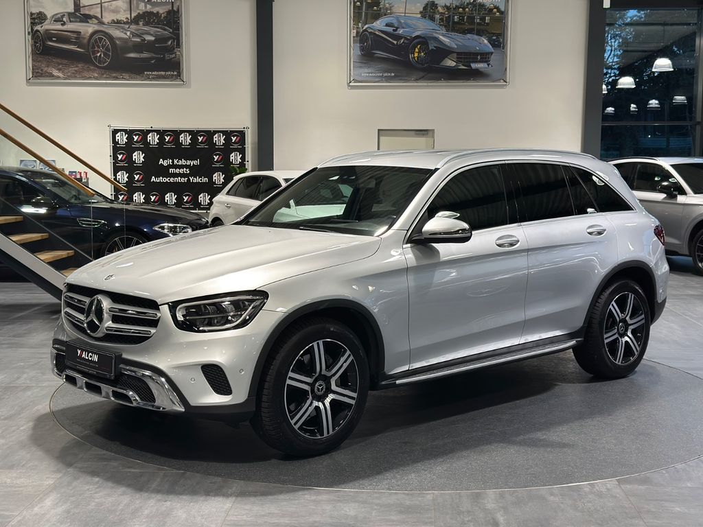 Image of Mercedes-Benz GLC 220