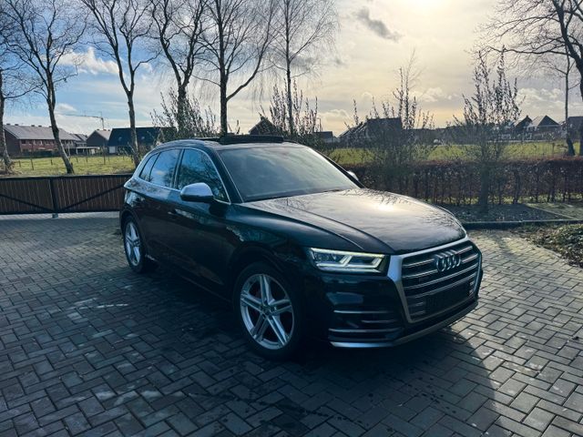 Audi SQ5 3.0 TFSI quattro Panoramadach AHK HUD Luftve