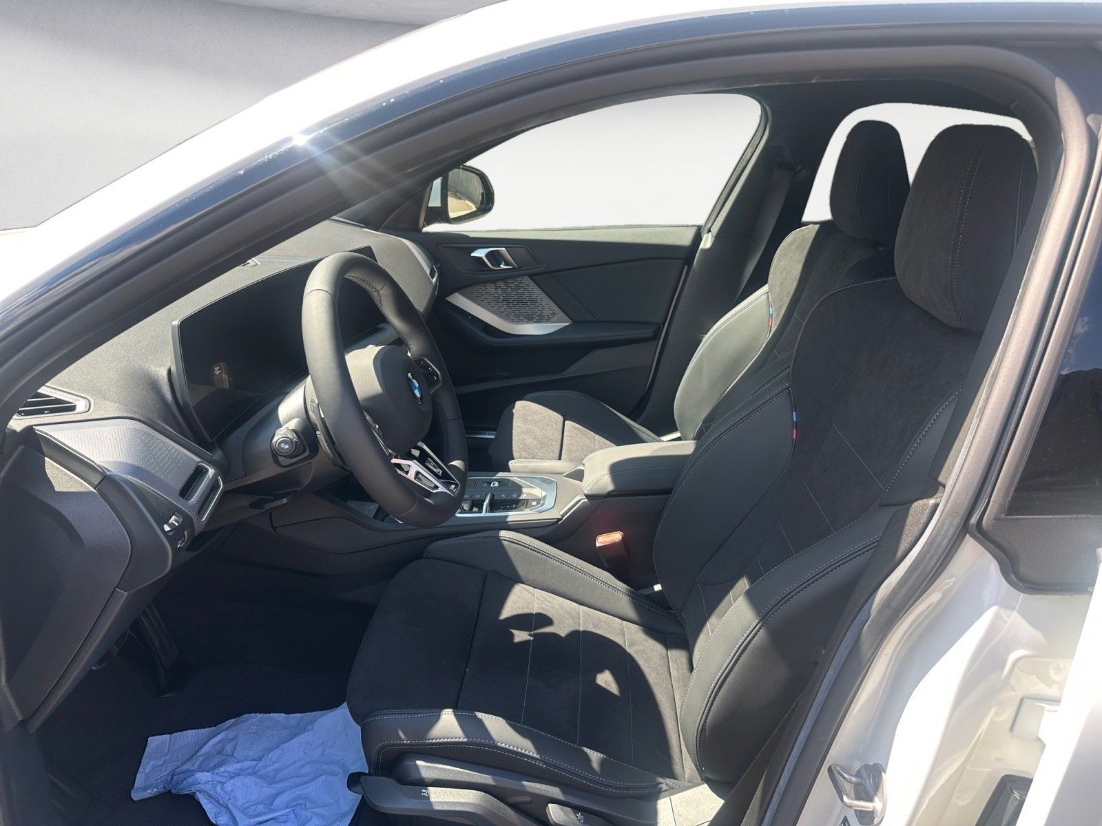 BMW 216 Gran Coupé - Bild 10