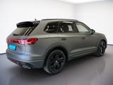 Volkswagen Touareg R-LINE BLACK STYLE 3.0TSI 340PS NP.116T - Volkswagen Touareg mit Benzin-Antrieb: Geländewagen