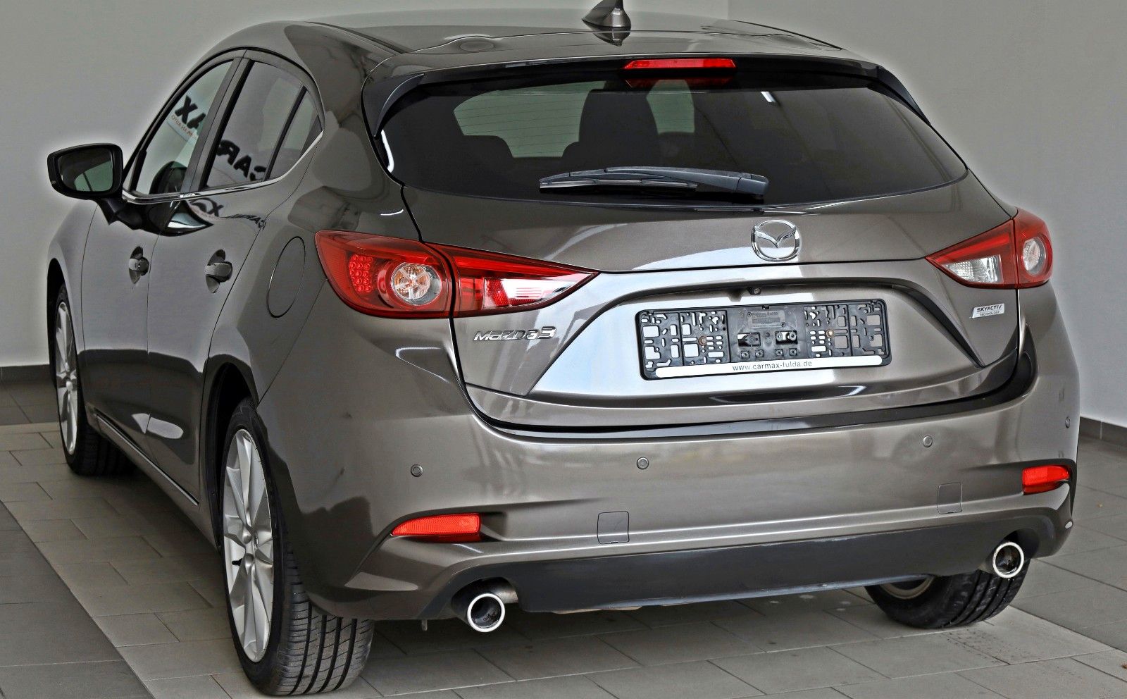 Fahrzeugabbildung Mazda 3 Sports-Line Navi,LED,Kamera,SH,BOSE,HUD,SR+WR