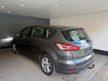 Ford S-Max - 5