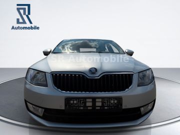 Skoda Octavia - 8