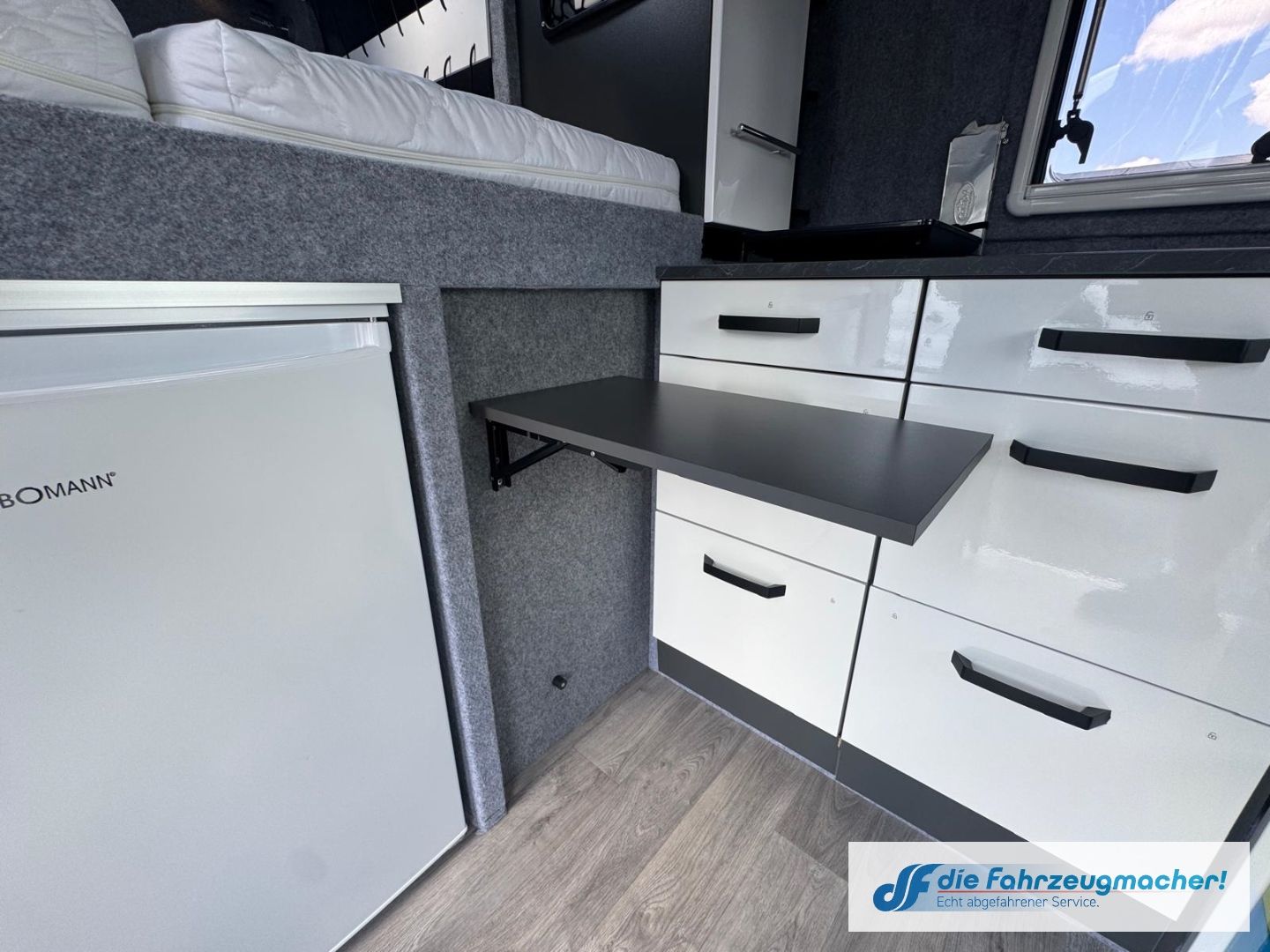 Fahrzeugabbildung Ford Transit Kasten 310 L2 Trend *WOHNMOBIL UMBAU* DA