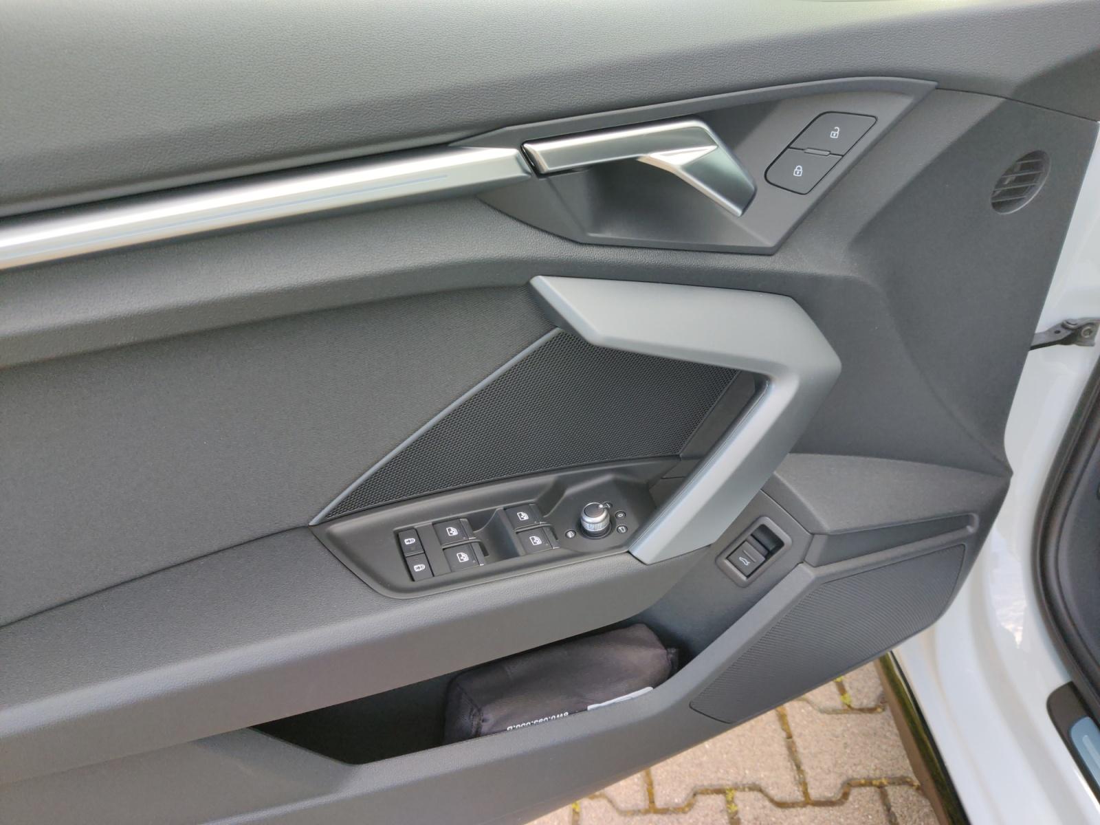 Audi A3 Sportback S line 35 TFSI Matrix GAR Stdhzg, миниатюра 10
