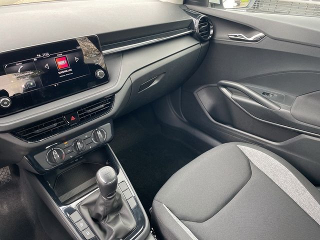 Skoda Fabia 1.0 MPI Essence *DAB*PDC*TEL*10x SOFORT*