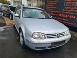 Volkswagen Golf IV Variant Highline-1,6/ - Volkswagen Golf aus 2001: Variant