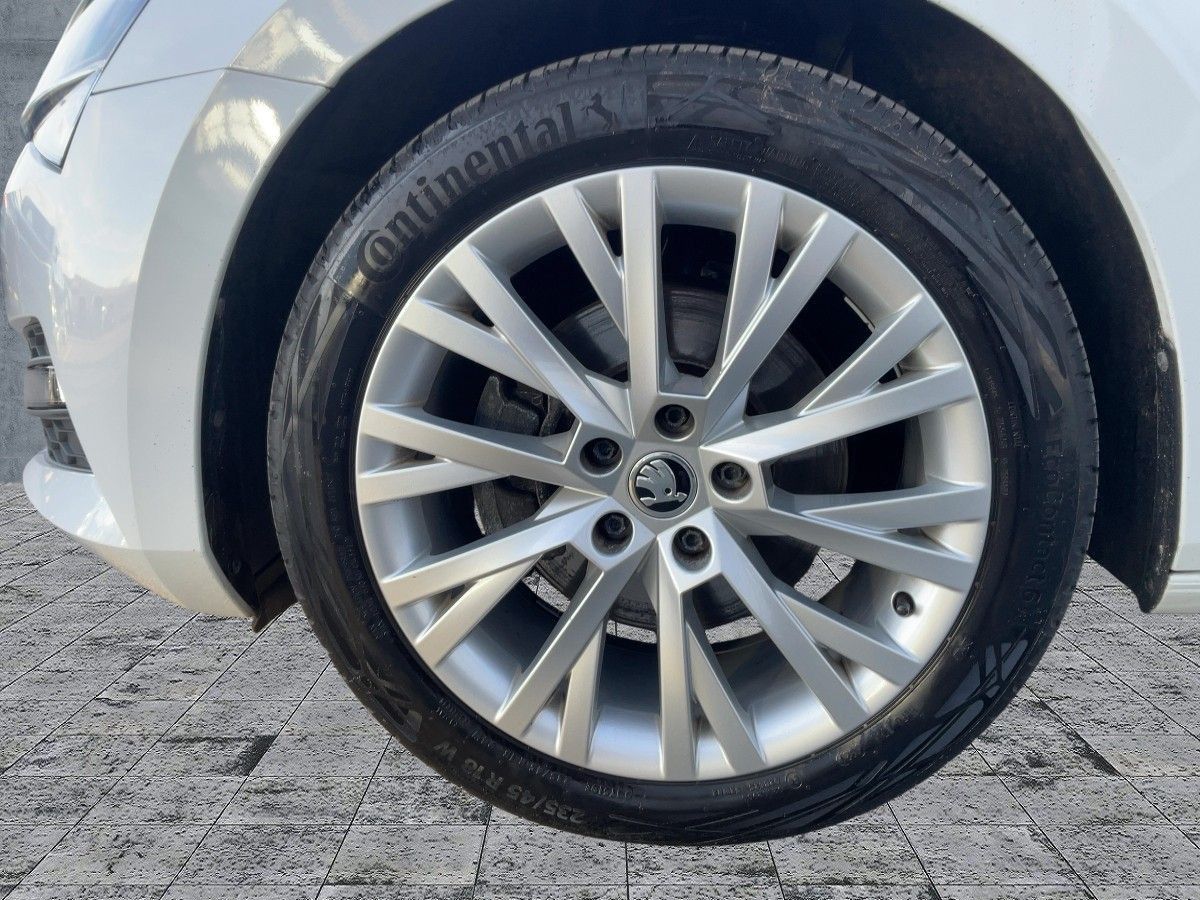 Skoda Superb - Bild 8