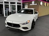 Maserati Ghibli LED MATRIX / - Maserati Ghibli mit Benzin-Antrieb: Coupé