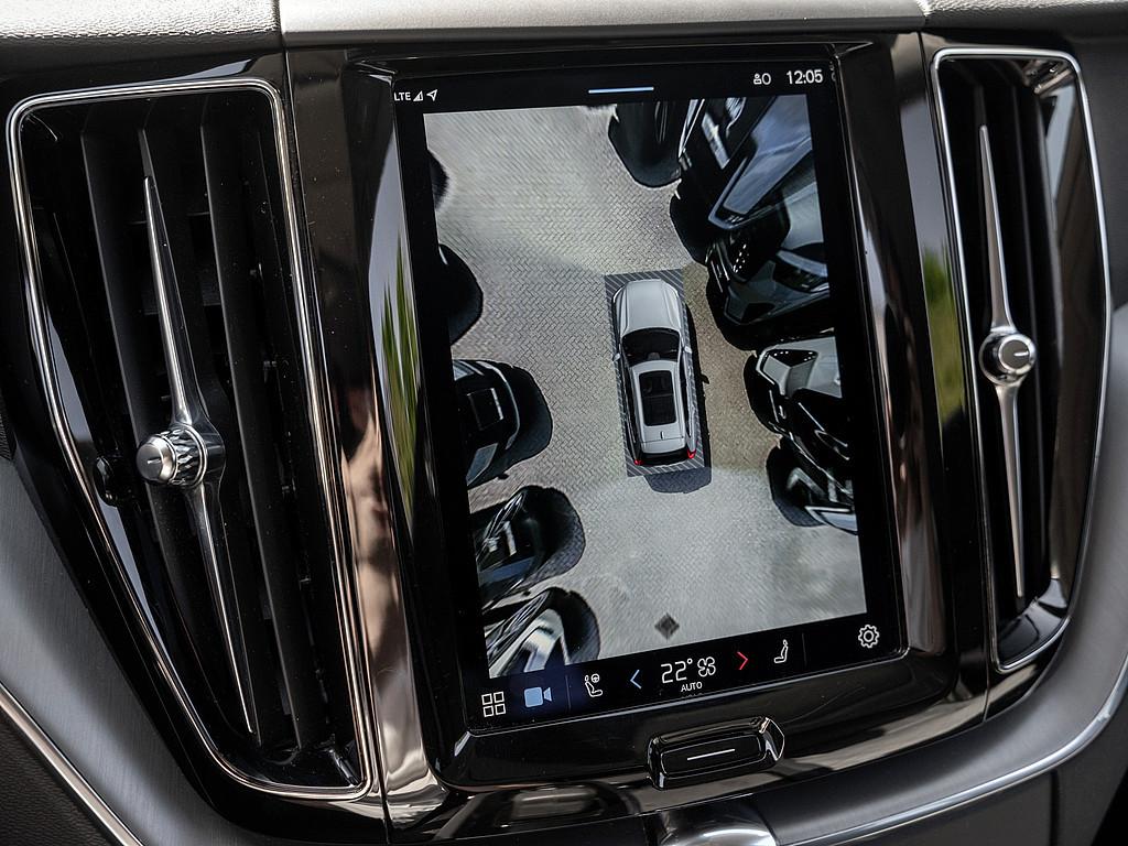 Volvo XC60 B4 Momentum Pro, миниатюра 13