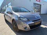 Renault Clio III Automatik/PDC/NAVI/KLIMA - gebrauchte Renault Clio aus dem Jahr 2012