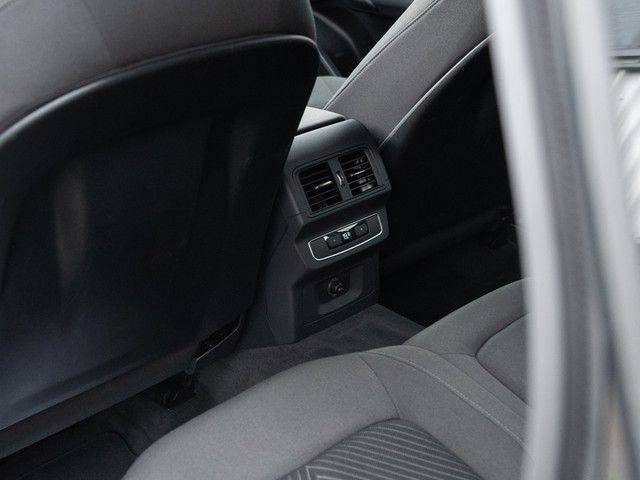 Q5 50 TFSI e quattro AHK+LED+NAVI+RFK